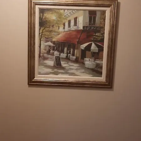 Bem Acogedora Y Muy Centrica Apartamento
